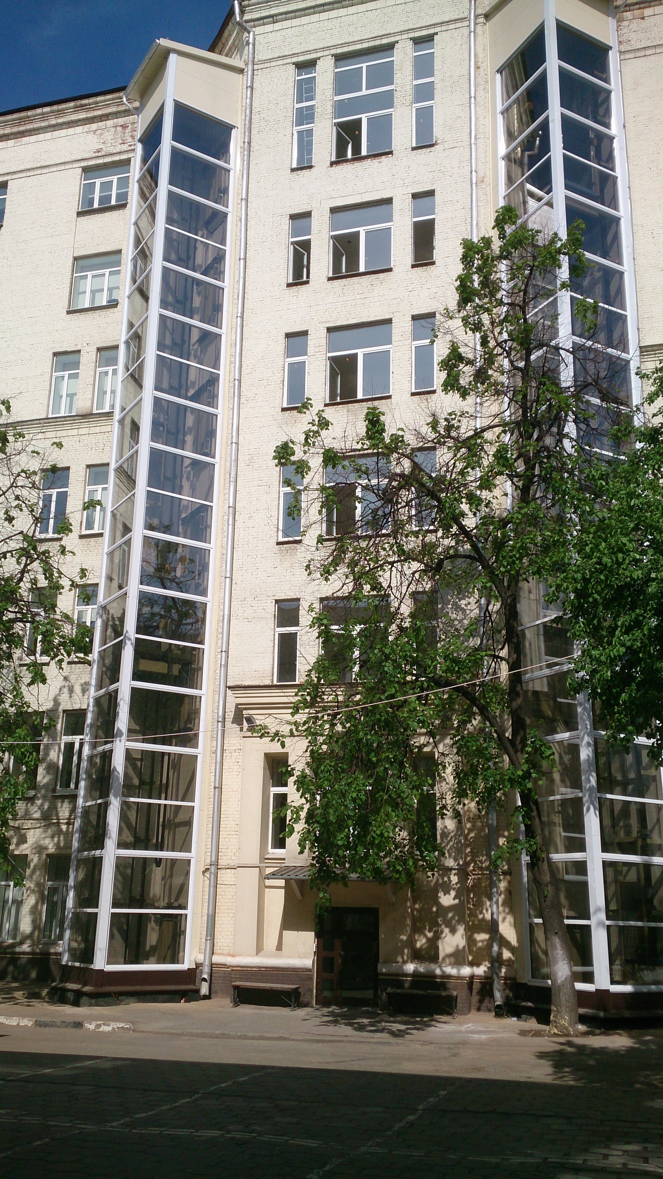 Монтаж лифта Офис компании «1С Бухгалтерия» Дмитровское шоссе, д. 9Б