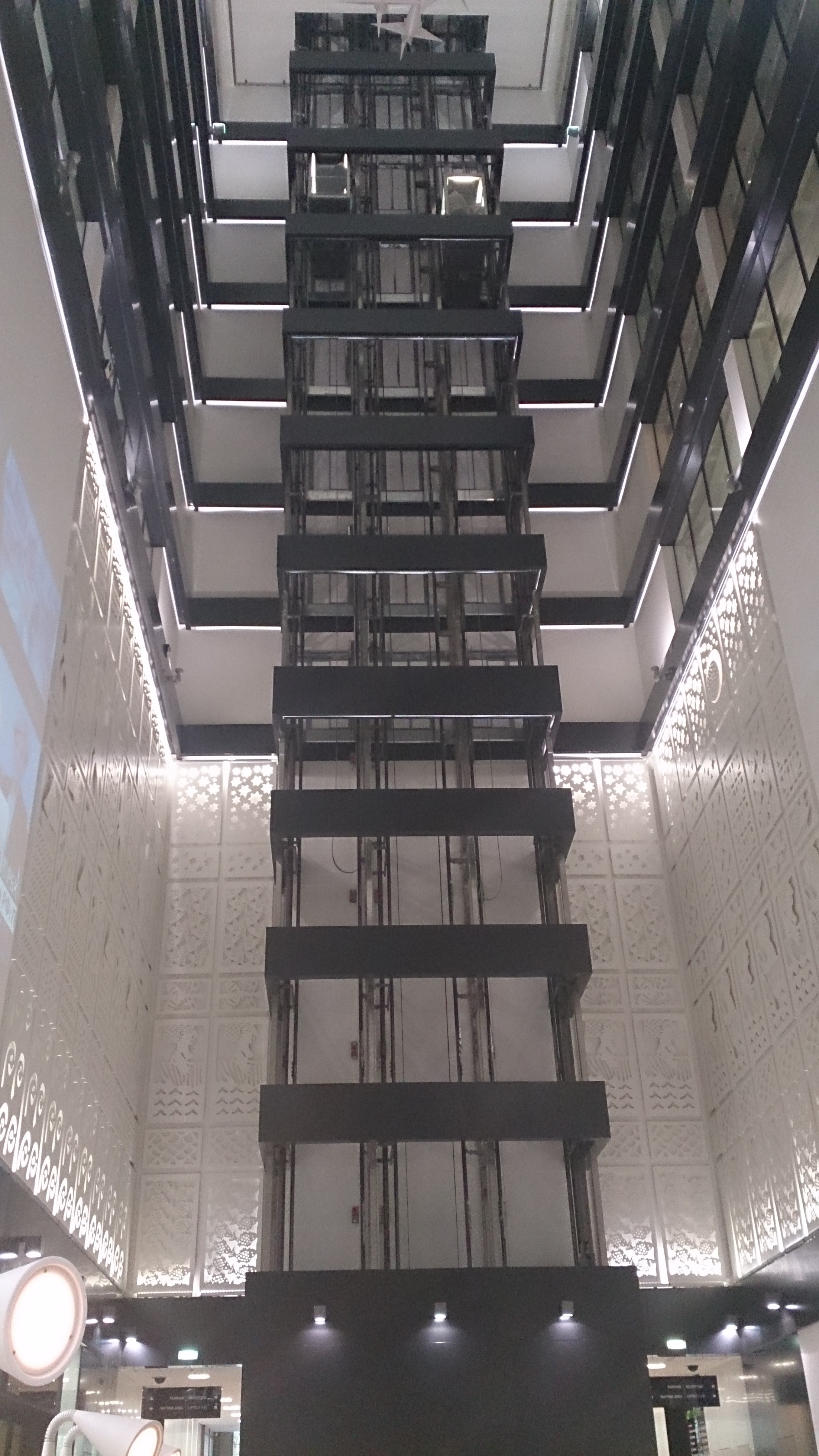 Монтаж лифта в Москве, ул. Валовая д.26